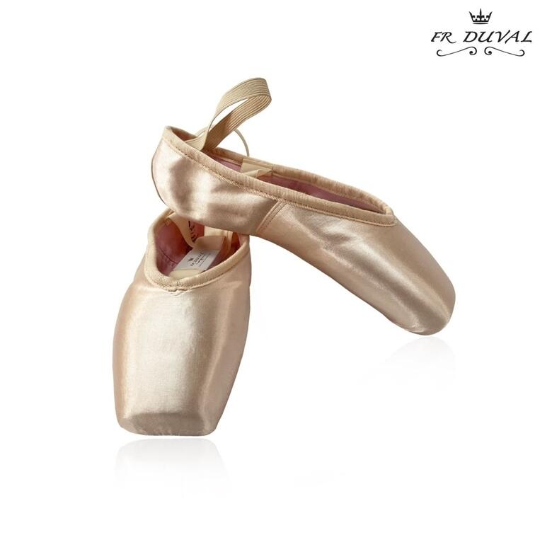 F.R. Duval Studios Point REG F.R. Duval Studios Point REG